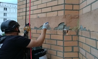 Обследование фасада здания в Юбилейном в октябре